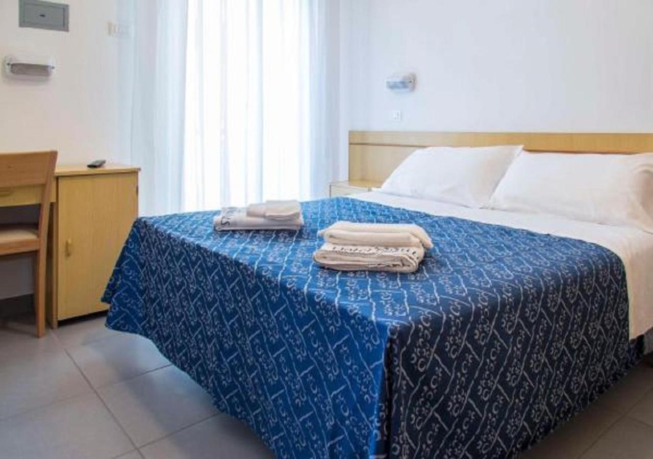 Hotel Nautilus Cattolica Camera foto